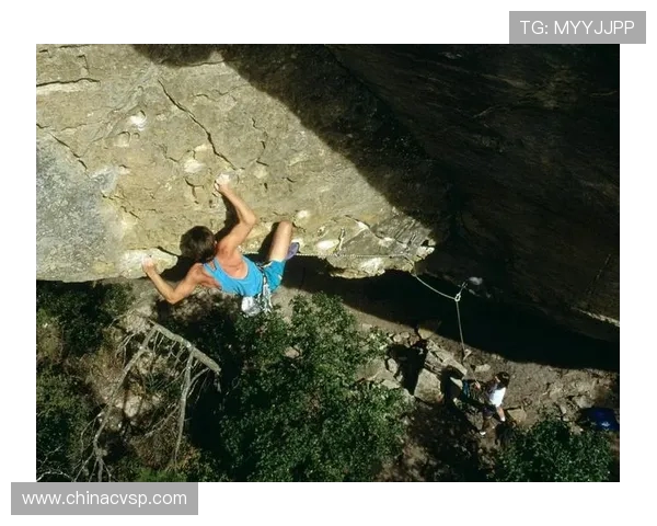 重庆极限运动队在攀岩联赛中的速度表现分析与点评